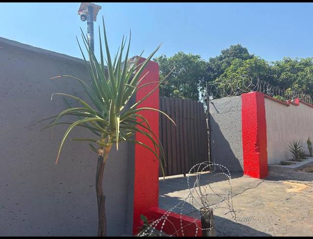 BUSINESS FOR SALE IN SHAYANDIMA